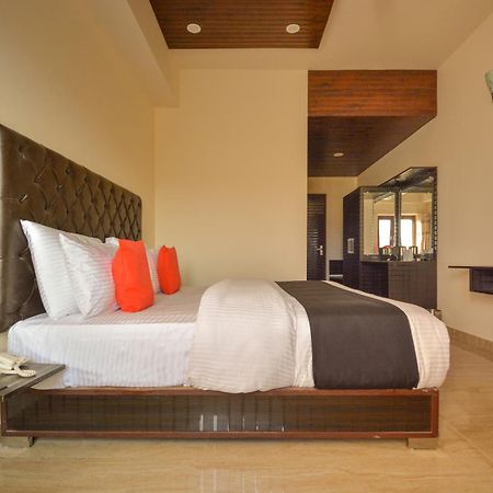 Nakshatra Resort Kunihar Екстериор снимка