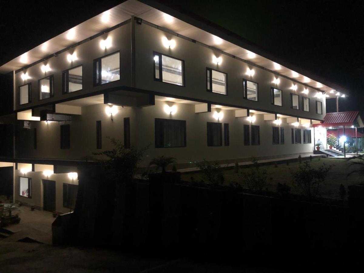 Nakshatra Resort Kunihar Екстериор снимка